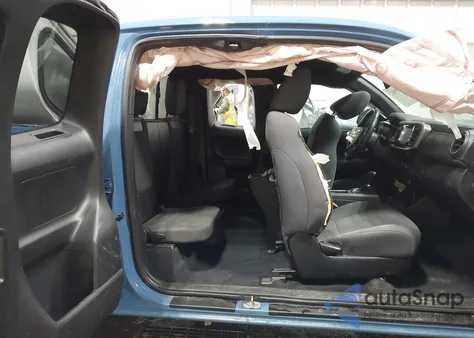 2019 Toyota Tacoma Trd Sport z USA, uszkodzony, nr VIN 5TFSZ5AN3KX196225